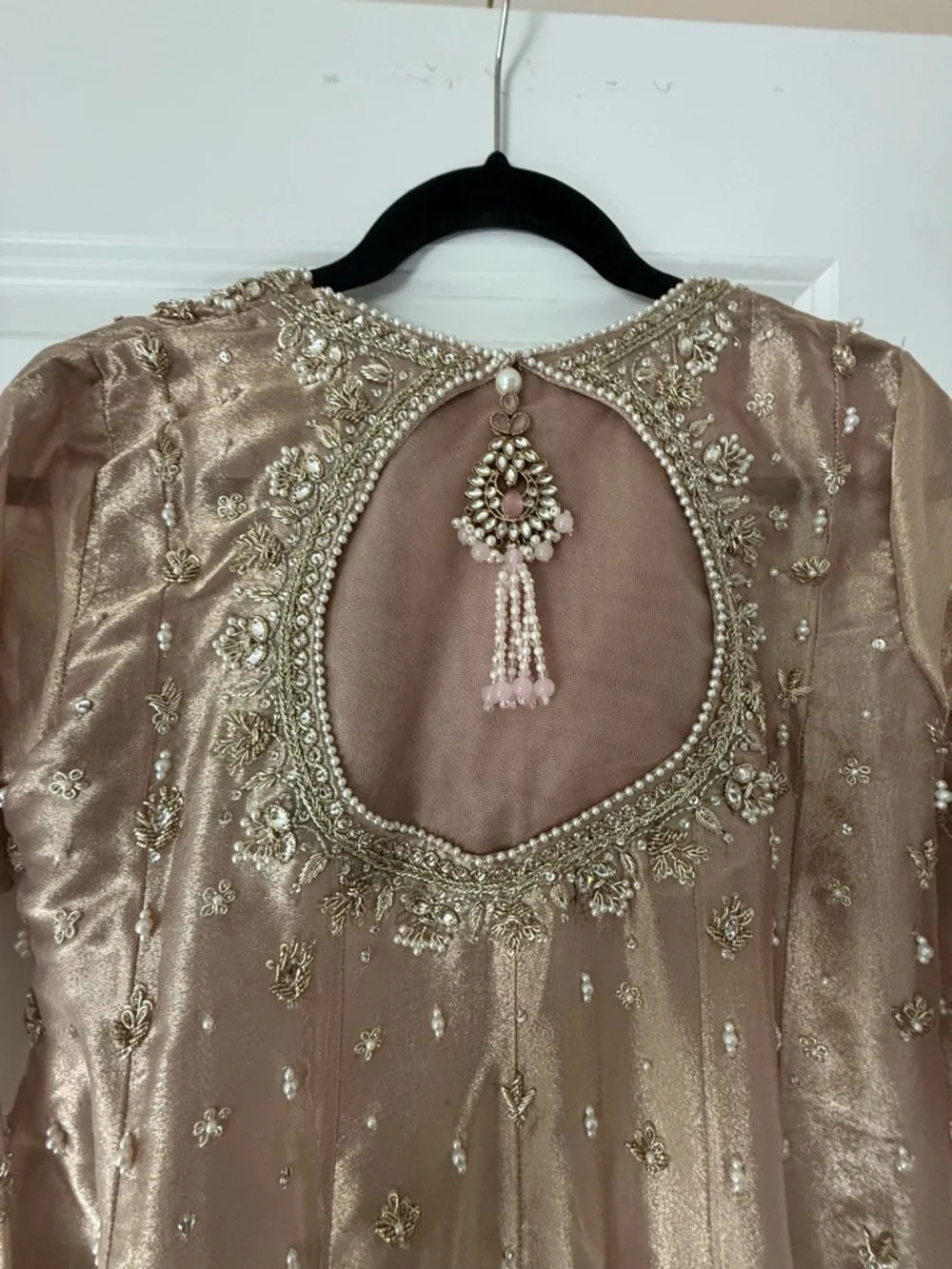 Zainab Zulfiqar formal lehnga with long shirt - Picture 6 of 13